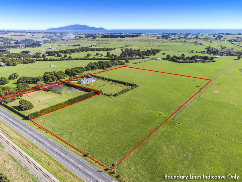 1037 State Highway 1, Te Horo, Te Horo - Carousel 1
