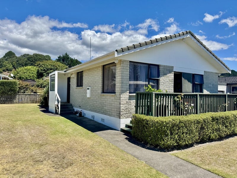 2/74A Ocean Road, Ohope - Carousel 2