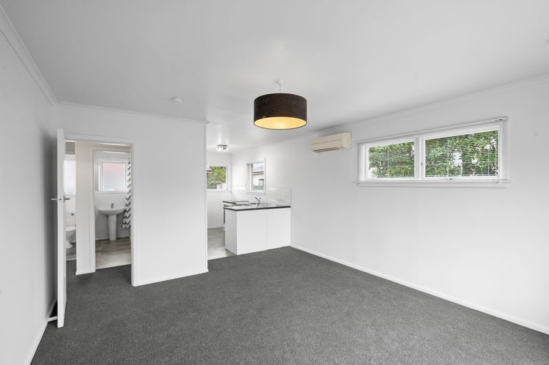 5/394 Hereford Street, Linwood, Christchurch - Carousel 2
