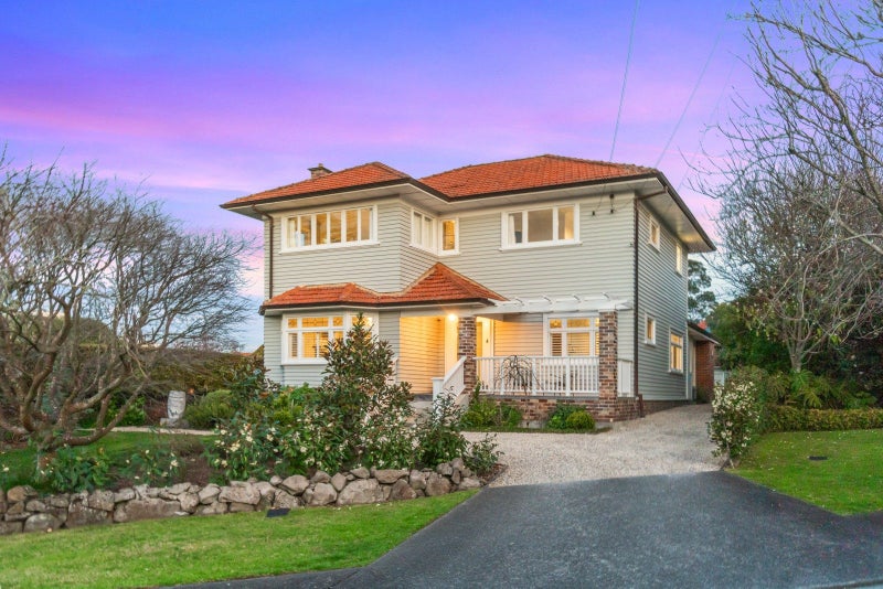 4 Castle Drive, Epsom, Auckland - Carousel 2