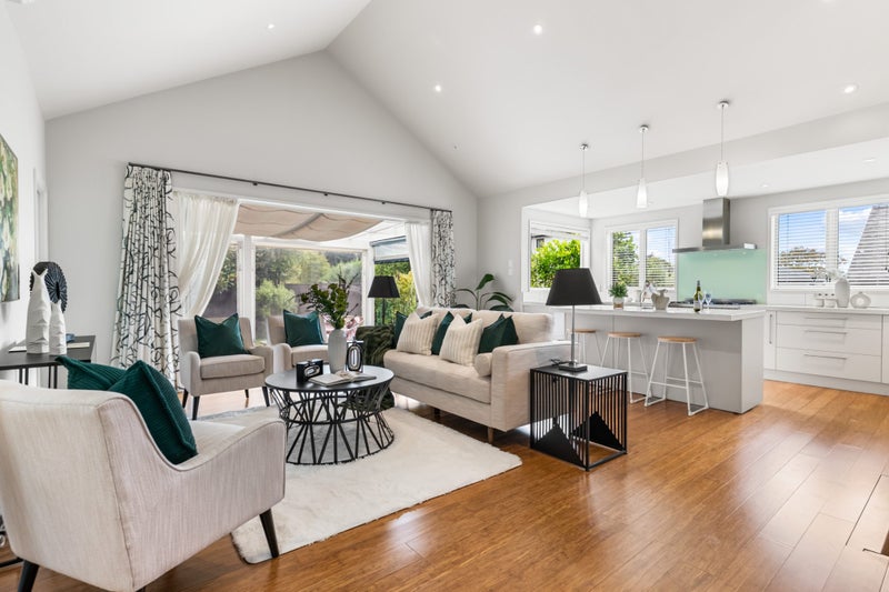 2A Richard Farrell Avenue, Remuera, Auckland - Carousel 2