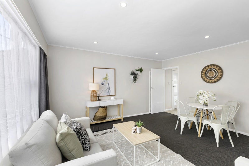 1/15 Mudie Street, Alicetown, Lower Hutt - Carousel 2