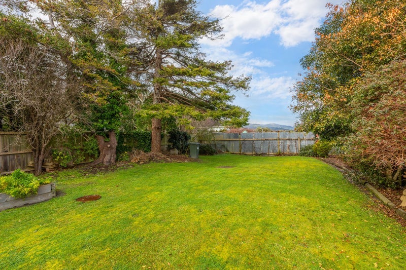 25 Russell Road, Wainuiomata, Lower Hutt - Carousel 30