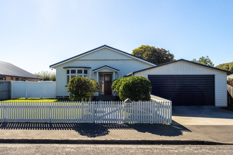 8 Jordan Ave, Tinwald, Ashburton - Carousel 2
