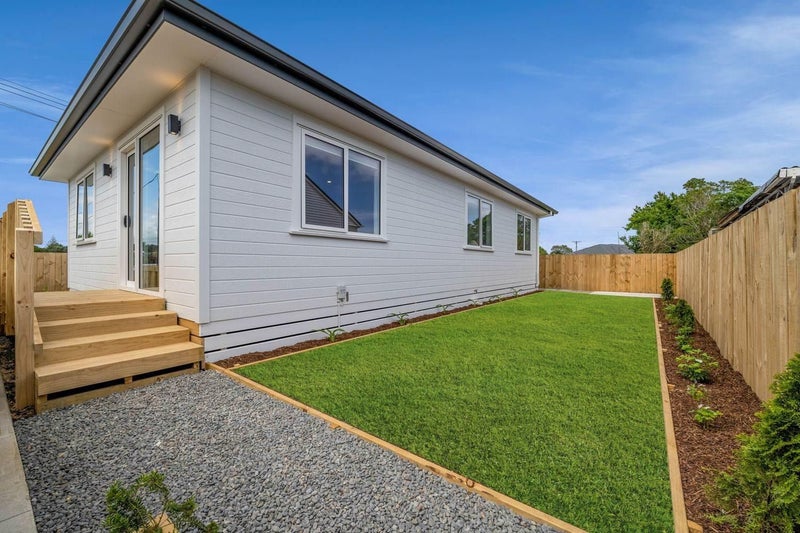 16 Holford Street, Westown, New Plymouth - Carousel 1