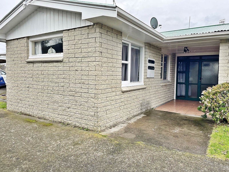 18 Grenada Street, Mount Maunganui, Mount Maunganui - Carousel 1