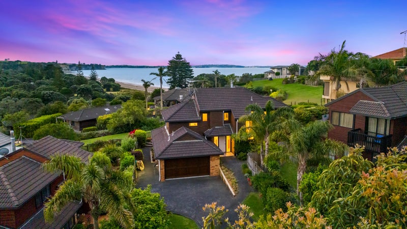 49 Waiau Street, Torbay, Auckland - Carousel 1