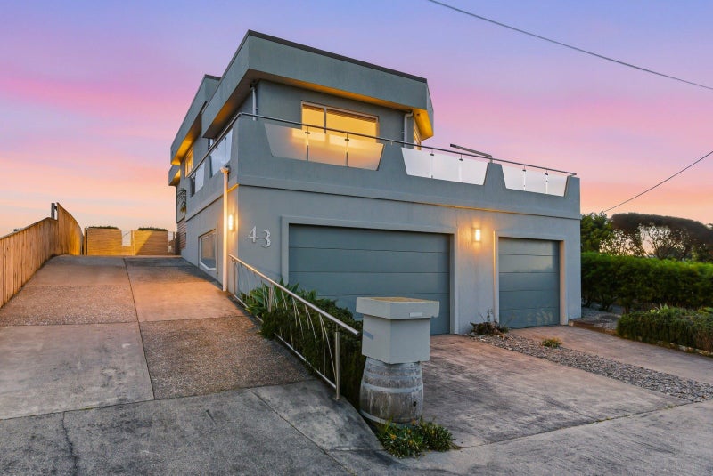 43 Manuka Street, Otaki Beach, Otaki - Carousel 1