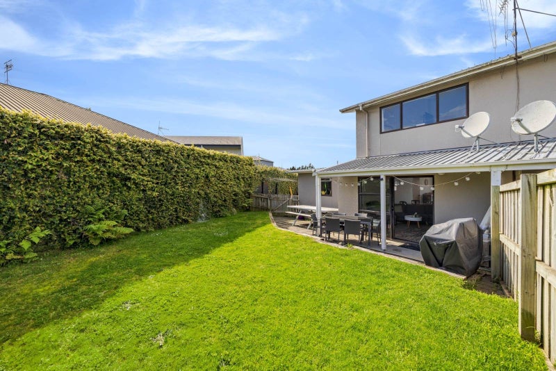 1/11 Robins Road, Judea, Tauranga - Carousel 1
