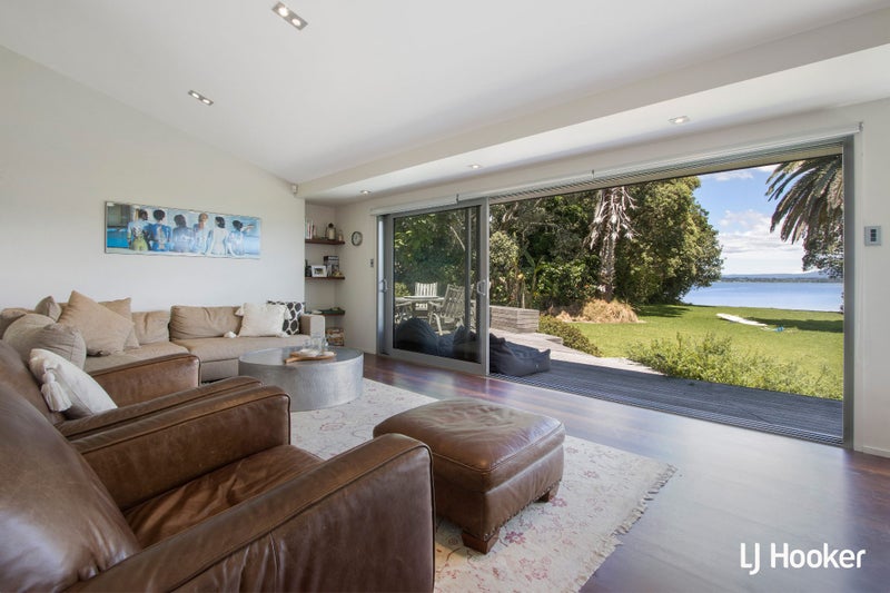 13 Waione Avenue, Athenree, Waihi Beach - Carousel 1