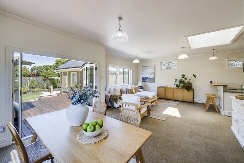 14 Hall Street, Napier South, Napier - Carousel 2