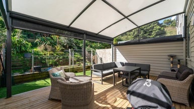 28 Matairangi Avenue, Totara Heights, Auckland - Carousel 1