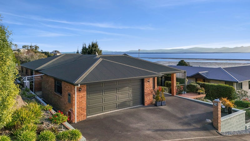 74 Tresillian Avenue, Marybank, Nelson - Carousel 2