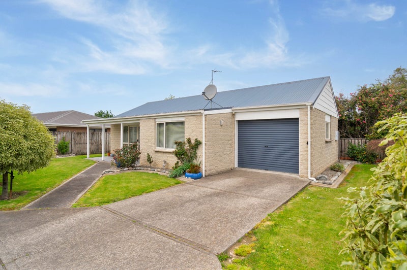 76 Perry Street, Masterton - Carousel 1