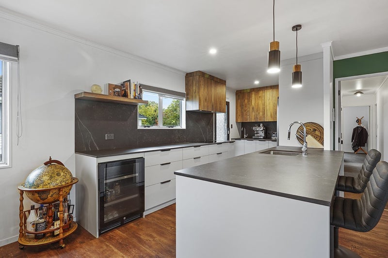 1 Roy Street, Nawton, Hamilton - Carousel 2