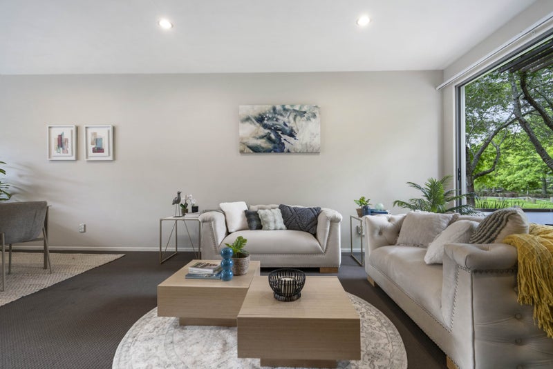 16 Kauri Drive, Takanini, Auckland - Carousel 2