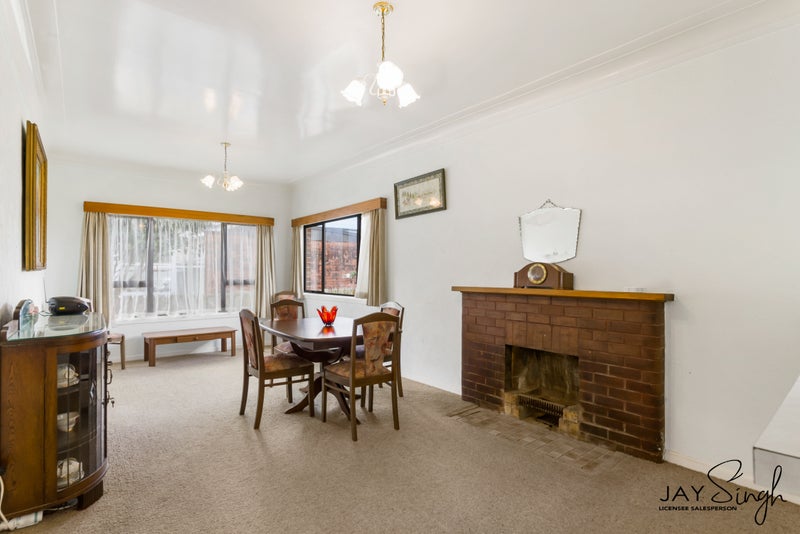 11 North Road, Papakura - Carousel 23