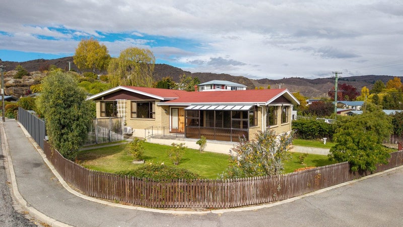 17 Fox Street, Alexandra, Alexandra - Carousel 1