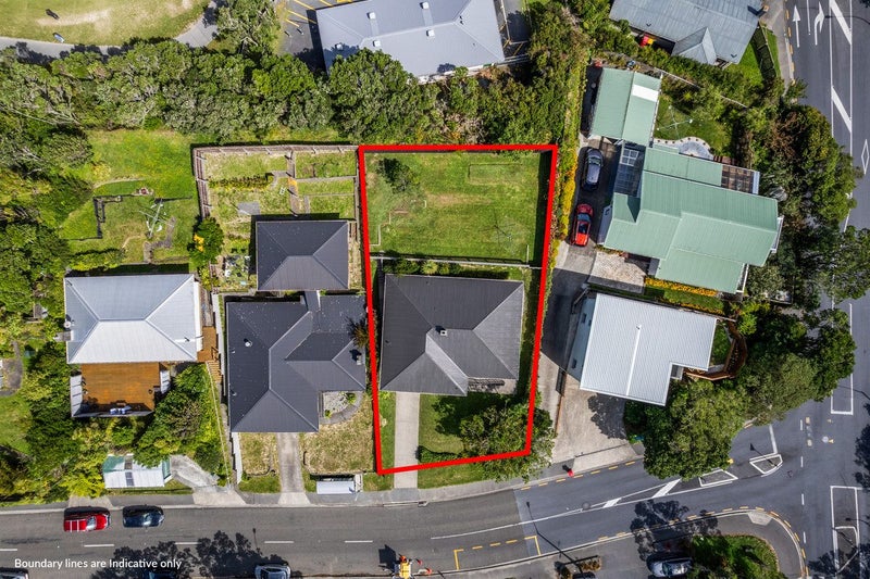 103 Kenmore Street, Newlands, Wellington - Carousel 36