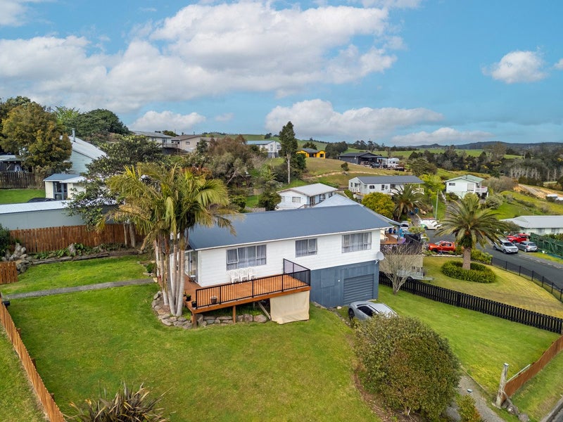 8 Gill Drive, Kawakawa, Kawakawa - Carousel 2