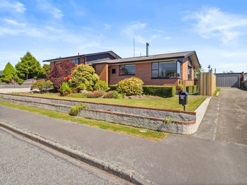 13 Bathurst Street, Allenton, Ashburton - Carousel 1