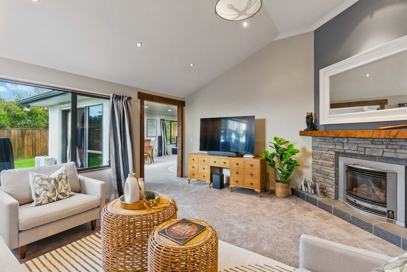 5 Cadastral Court, Paraparaumu, Paraparaumu - Carousel 2