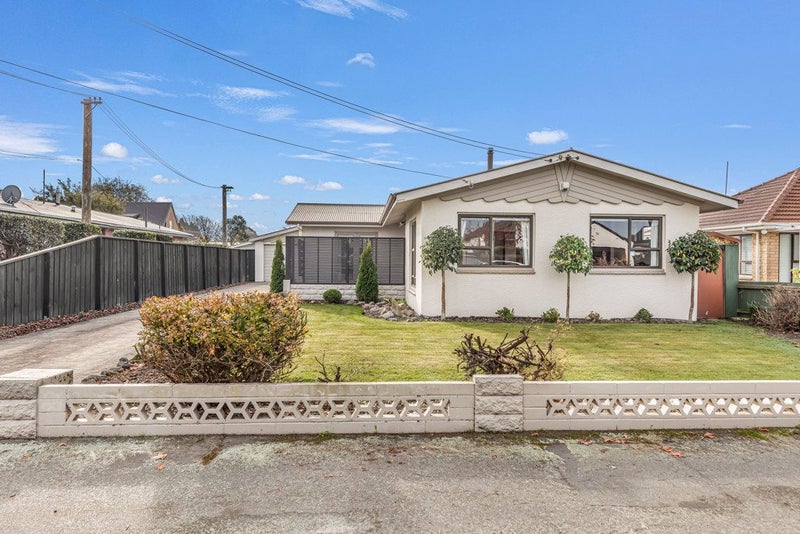 37 Colwyn Street, Bryndwr, Christchurch - Carousel 1