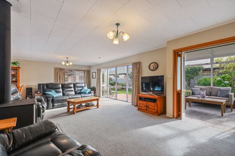 16 Regent Avenue, Rangiora, Rangiora - Carousel 2