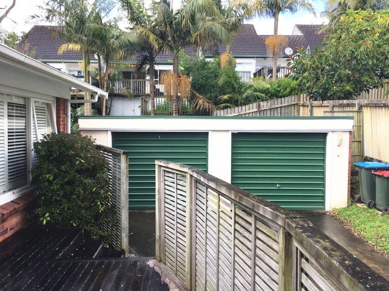 2/17 Mount Carmel Place, Meadowbank, Auckland - Carousel 2