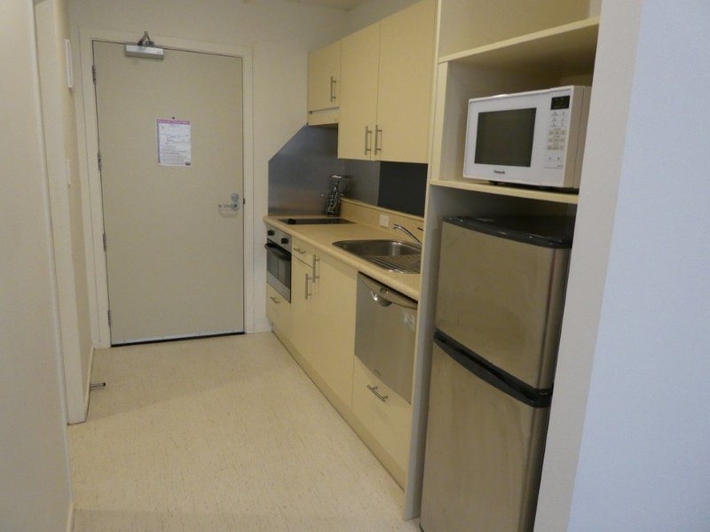 311/9 Gilmer Terrace, Wellington Central, Wellington - Carousel 2