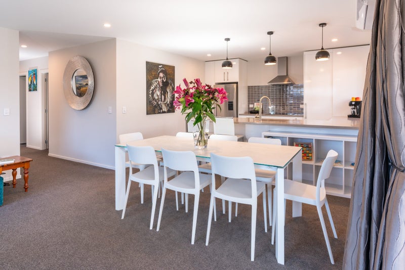 6 Konini Crescent, Waikanae Beach, Waikanae - Carousel 2