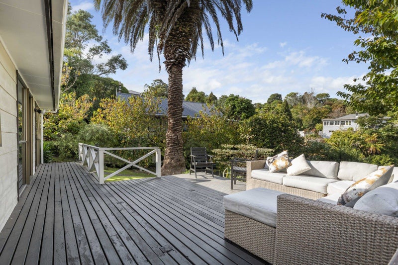 6B Spencer Place, Merrilands, New Plymouth - Carousel 2