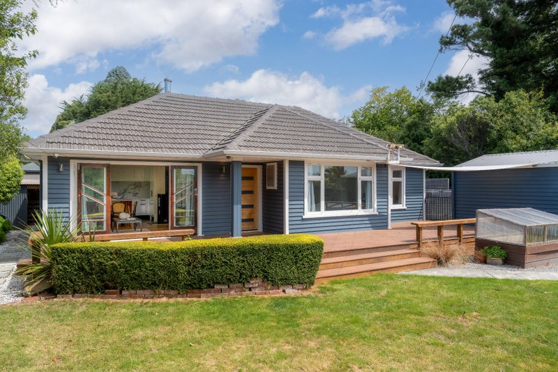 201 Cashmere Road, Hoon Hay, Christchurch - Carousel 1