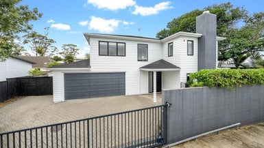 26A Rowan Road, Epsom, Auckland - Carousel 1