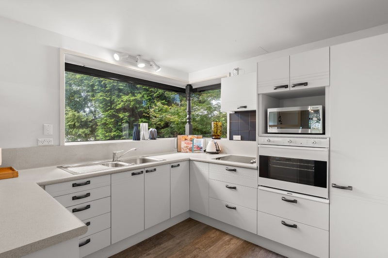 45 Karnak Crescent, Russley, Christchurch - Carousel 2