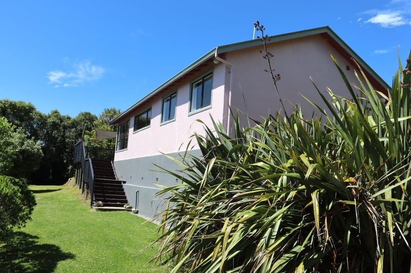 6 School Road, Kakanui - Carousel 1