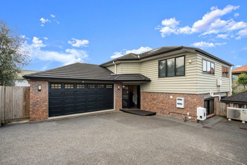 39 Baird Street, Howick, Auckland - Carousel 1