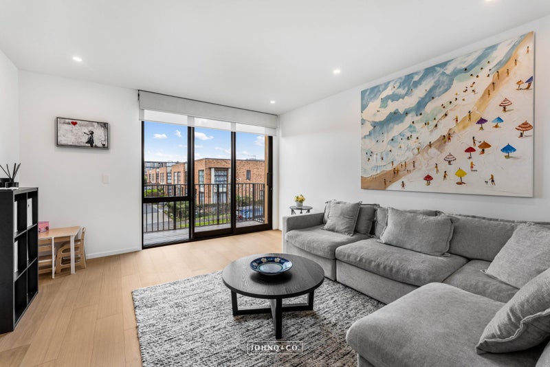 58 Scoria Crescent, Stonefields, Auckland - Carousel 1