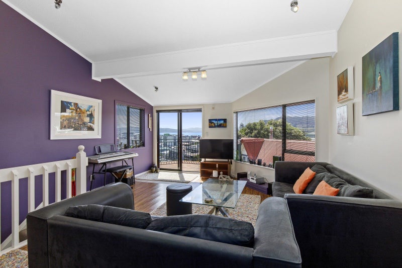 53 Hankey Street, Mount Cook, Wellington - Carousel 2