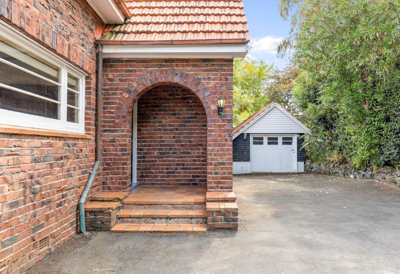 197 St Heliers Bay Road, Saint Heliers, Auckland City, Auckland - Carousel 2