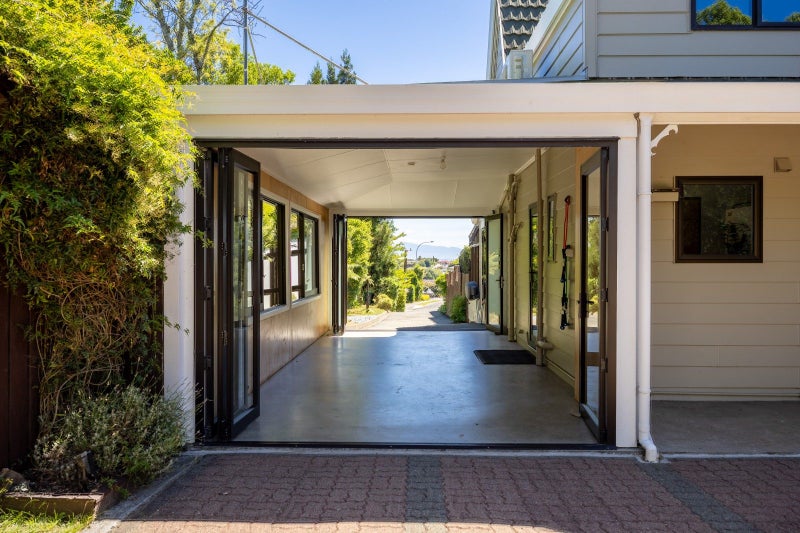 34 Hunter Avenue, Richmond, Richmond - Carousel 42