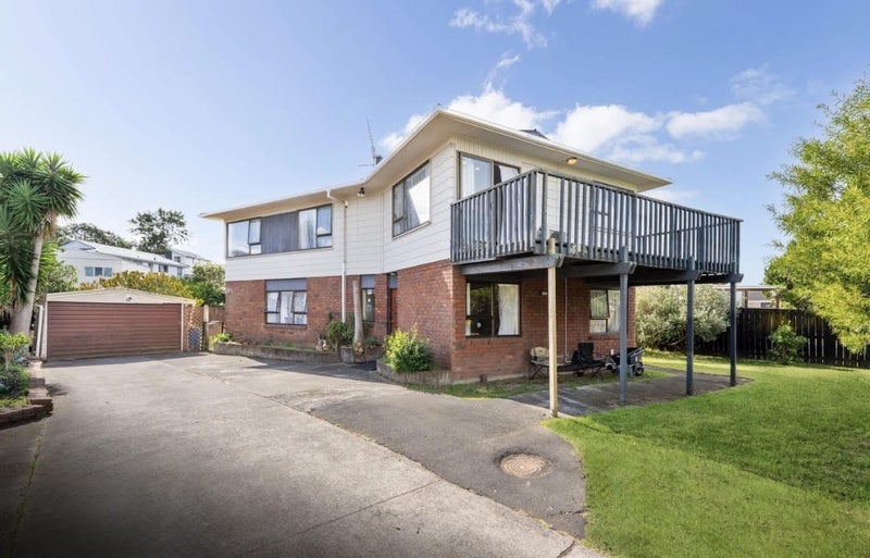 38 Chantelle Place, Papatoetoe, Manukau City, Auckland - Carousel 1