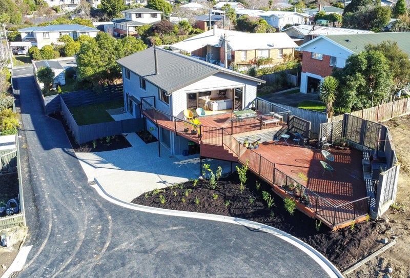 6A Fairview Terrace, Sawyers Bay, Port Chalmers - Carousel 1