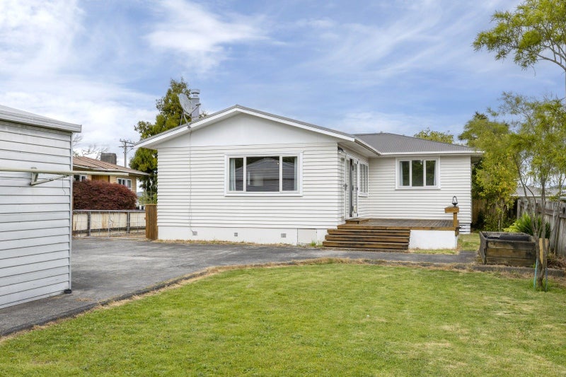 50 Taupo View Road, Taupo - Carousel 1