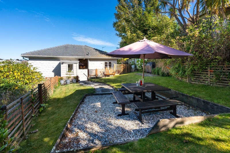 31 Lawrence Street, Mornington, Dunedin, Otago - Carousel 32