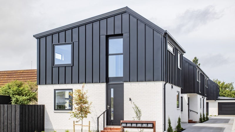 2/460 Wilsons Road North, Waltham, Christchurch - Carousel 1