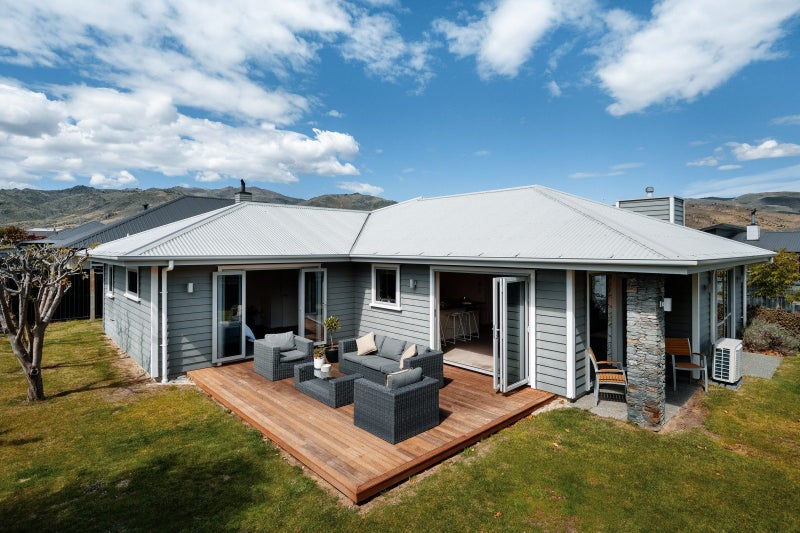 2 Quarry Court, Cromwell, Cromwell - Carousel 1