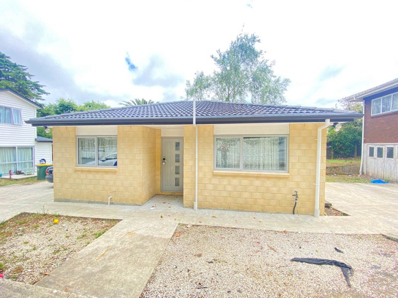 76 Walmsley Road, Favona, Auckland - Carousel 1
