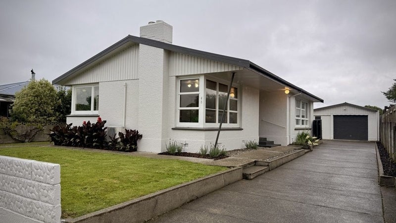 48 Racecourse Road, Glengarry, Invercargill - Carousel 1