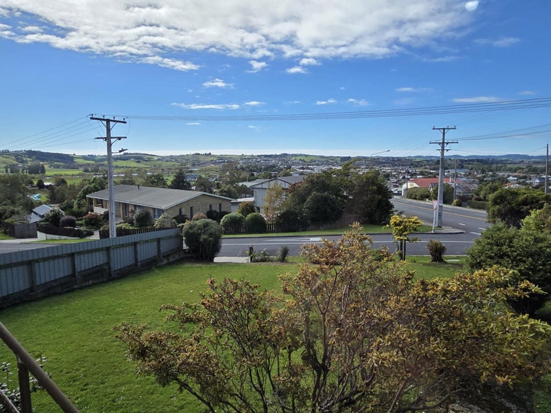 256 Clyde Street, Balclutha - Carousel 20